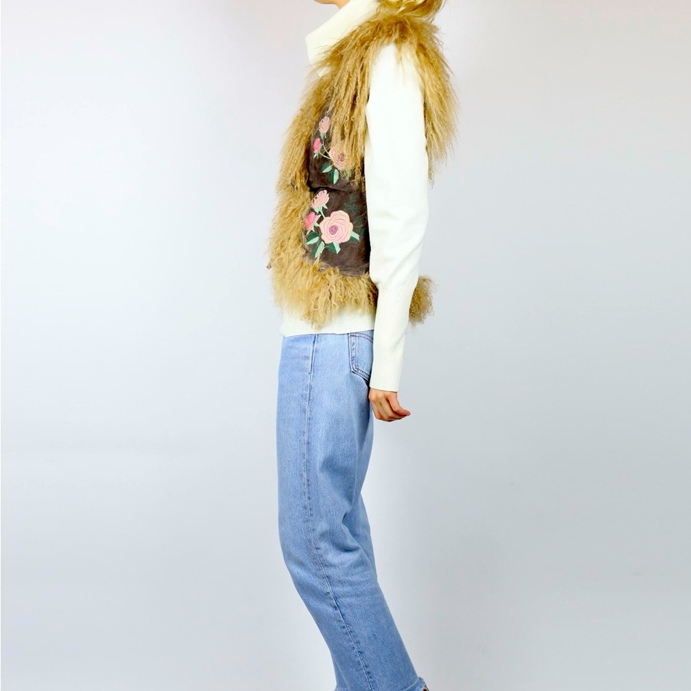 Beautiful afghan embroidery waist coat in mint condition.